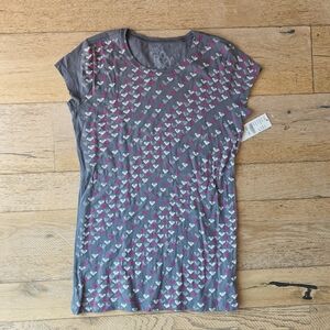 y2k Vintage Roxy PacSun Surf Gray and Pink Logo Heart Tee coconut girl 2000's